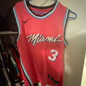 Dwayne Wade vice city heat jersey